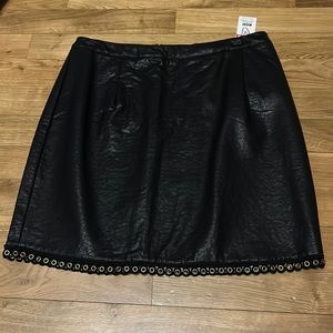 Mink Pink Vegan skirt NWT